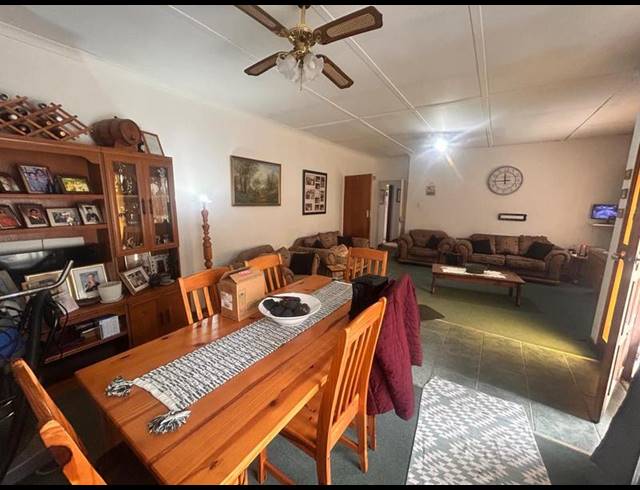 4 BEDROOM HOUSE FOR SALE IN STANDERTON CENTRAL